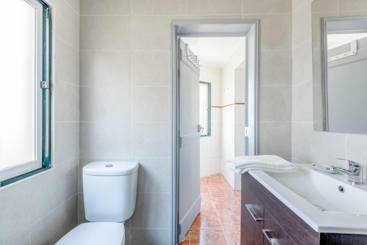Bright & Spacious Alfama Apartment, By Timecooler Lisboa Ngoại thất bức ảnh
